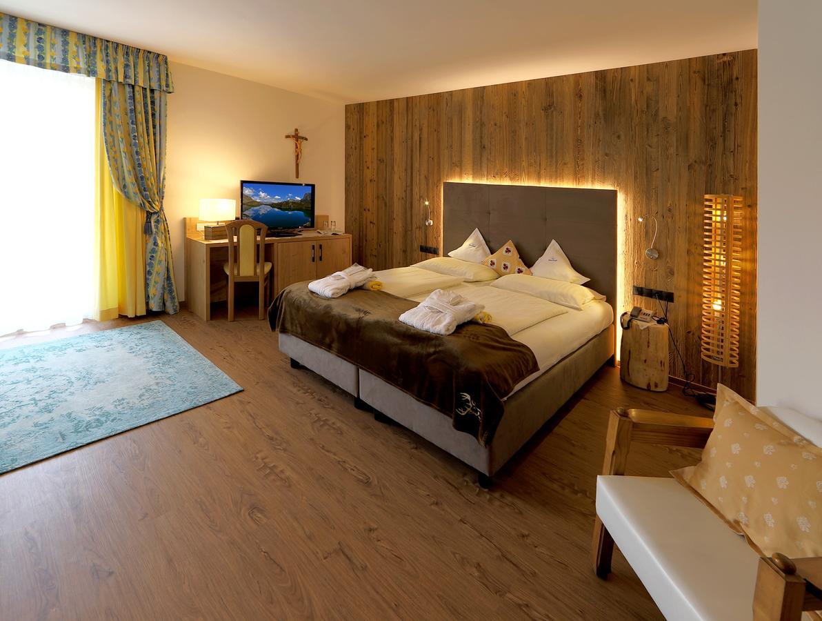 Hotel Kristall Пфальцен Экстерьер фото