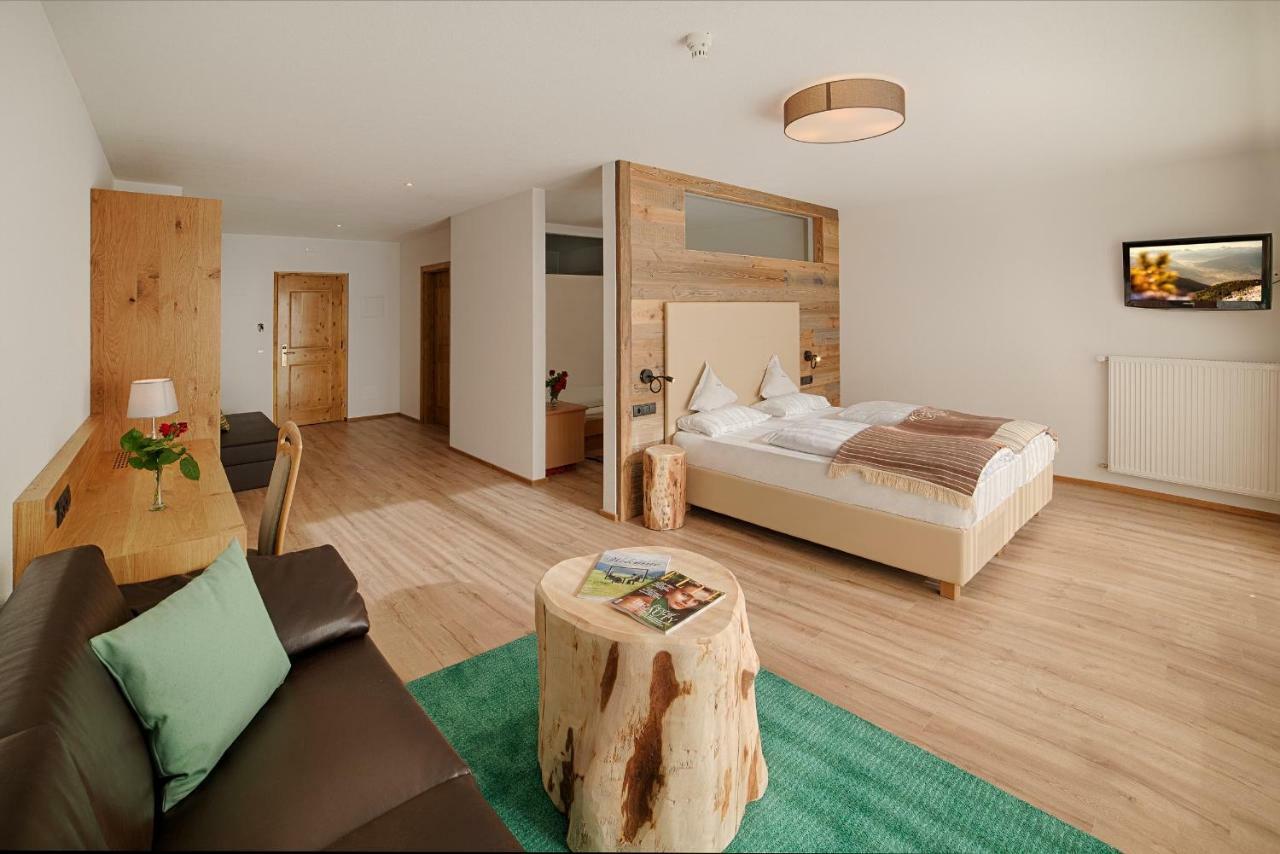Hotel Kristall Пфальцен Экстерьер фото
